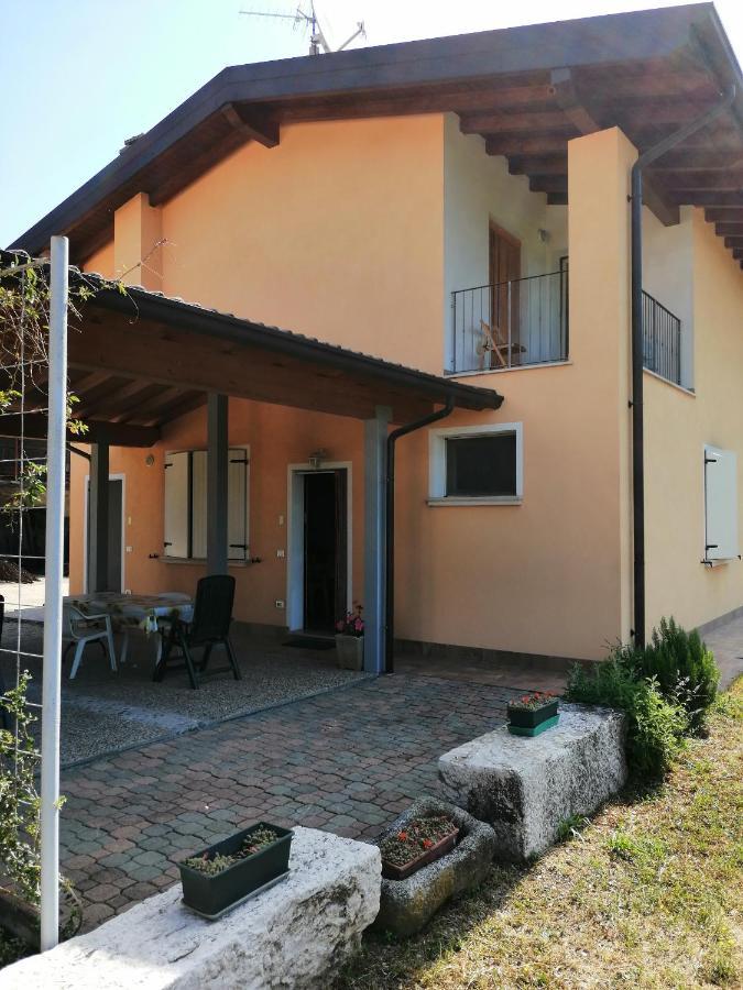 Villanuova sul clisiCascina Legnago Bilocale A 6 Chilometri Da Salo'アパートメント エクステリア 写真