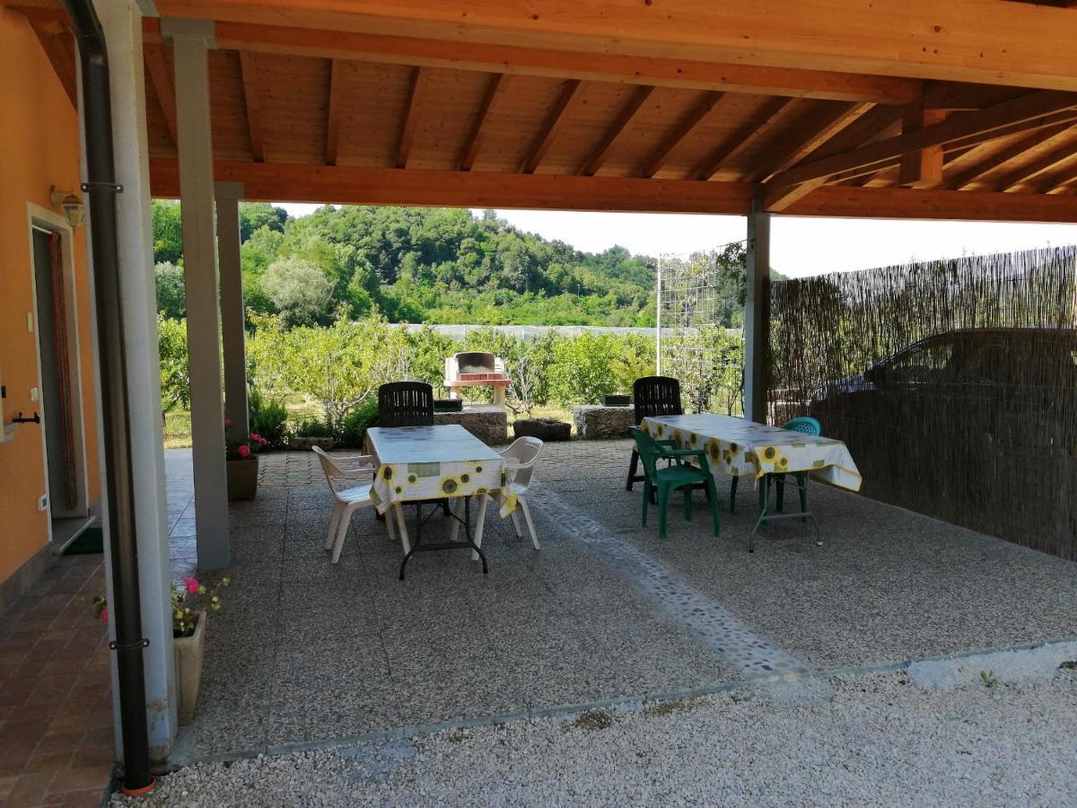 Villanuova sul clisiCascina Legnago Bilocale A 6 Chilometri Da Salo'アパートメント エクステリア 写真