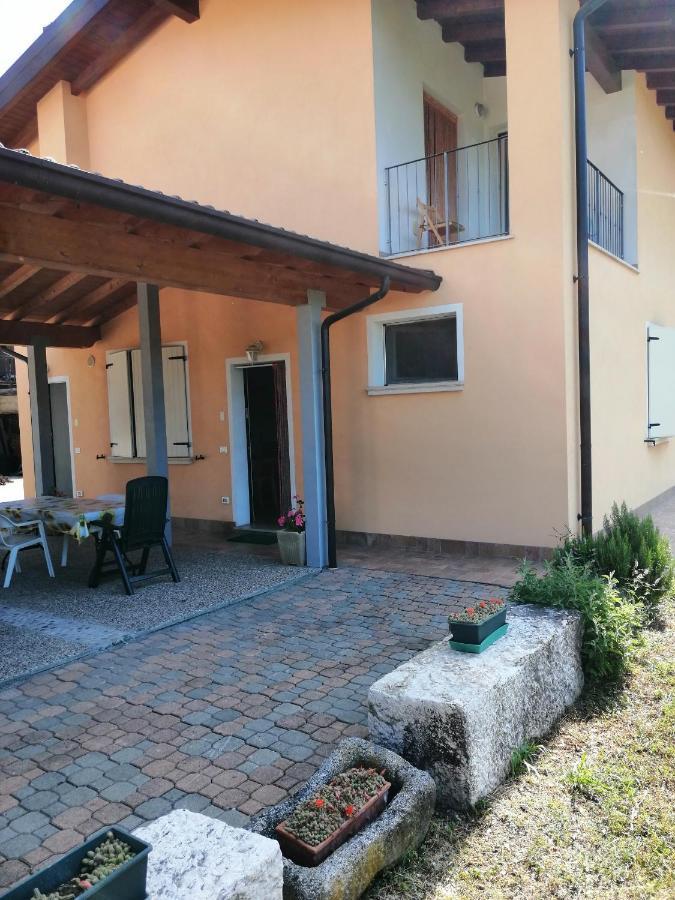 Villanuova sul clisiCascina Legnago Bilocale A 6 Chilometri Da Salo'アパートメント エクステリア 写真