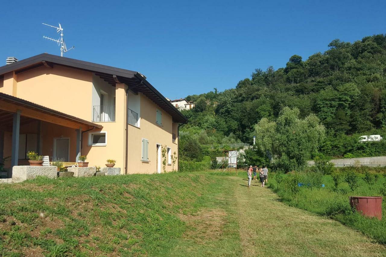 Villanuova sul clisiCascina Legnago Bilocale A 6 Chilometri Da Salo'アパートメント エクステリア 写真